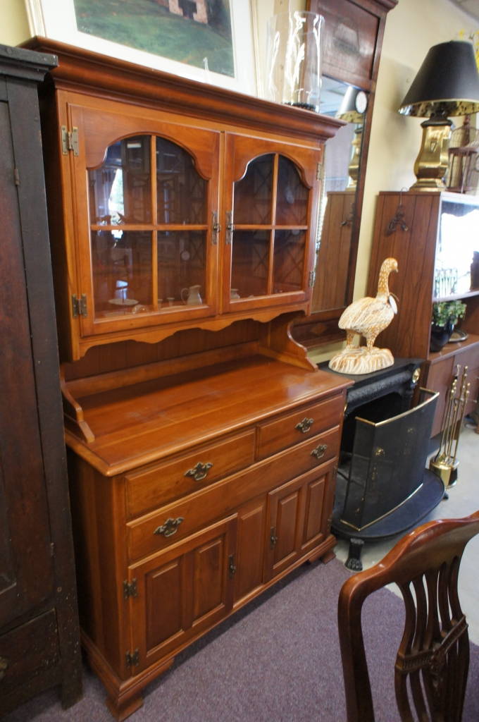 Kling Furniture Solid Cherry Colonial Country Buffet W/ Hutch